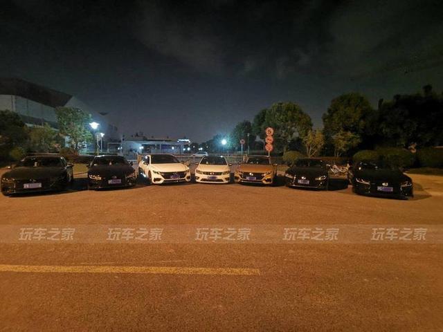 �Ϻ����ѵĴ���CC��װ���� �������ֵ�ĺ���ʿ-25.jpg