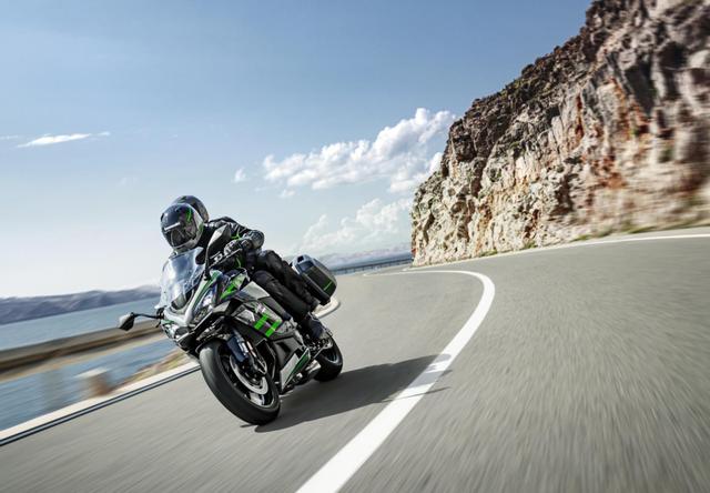 17.92��Ԫ������NINJA 1000 SX���������������̡����������˶����е�����-6.jpg