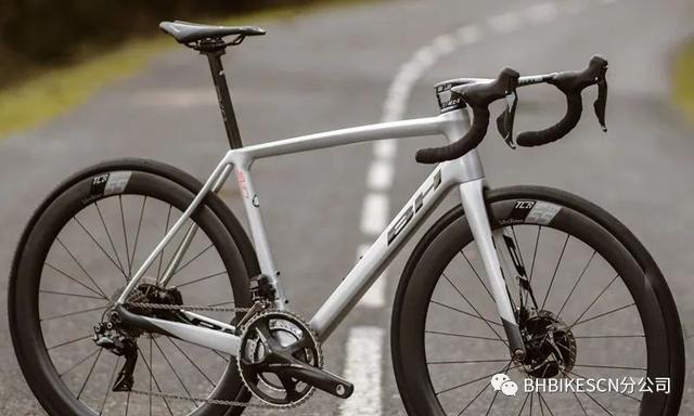 BH�Ƴ��¿�Ultralight EVO��ɲ��·�������ܽ���750g-6.jpg