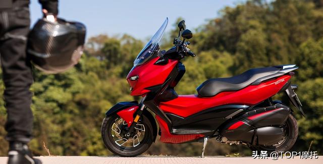 ���²���ɣ�2020����ֵ�ù�ע�� 3����������̤��-14.jpg