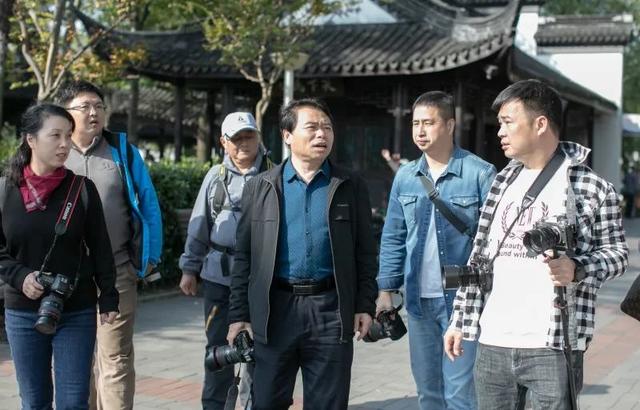 ������������Ŧչ���� | ��Ӱ������ͼ��-4.jpg