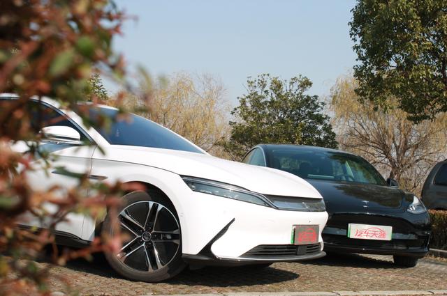 ������� ��˹��Model 3�����ǵϺ�EV��������˭��ǿ��-23.jpg