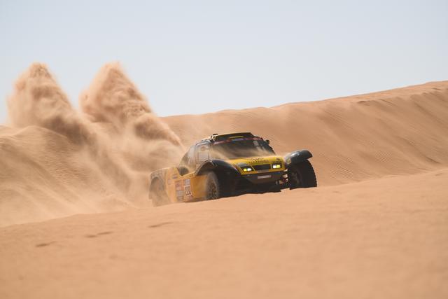 ����������44��￦����������ɳ���չ� �й��λ�������������һ-6.jpg