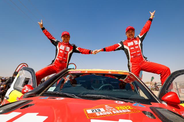 ����������44��￦����������ɳ���չ� �й��λ�������������һ-8.jpg