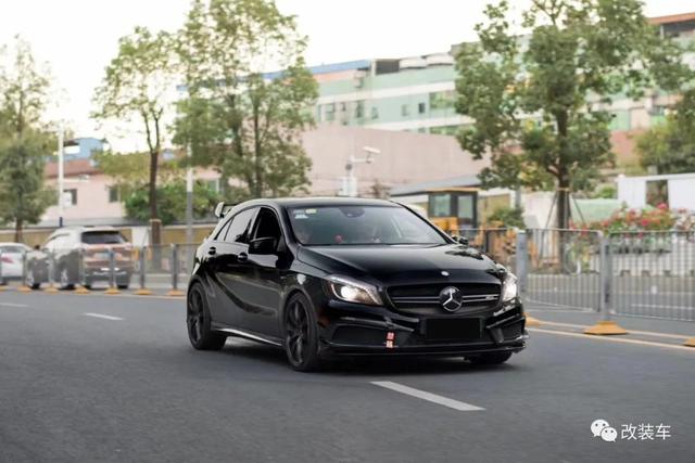 ������绻Ь����˹��Model 3P���Ĳ��˸����Ǿ�����̬-5.jpg