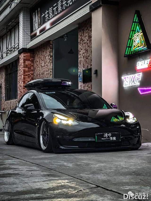 ������绻Ь����˹��Model 3P���Ĳ��˸����Ǿ�����̬-3.jpg