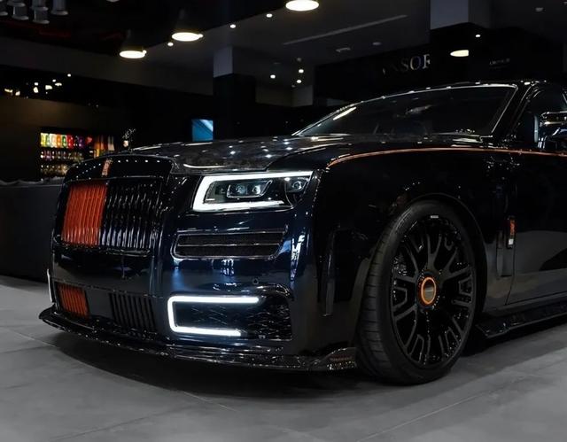 �����ݻ���MANSORY��װ��˹��˹��˼��-3.jpg
