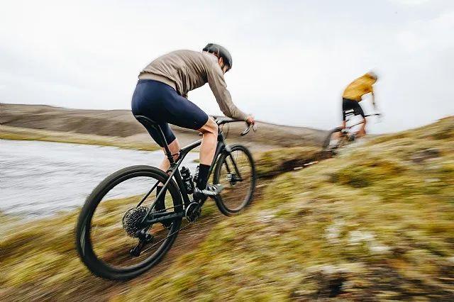 ����˳ �����١���Specializedȫ����ʯ�� Diverge STR-1.jpg