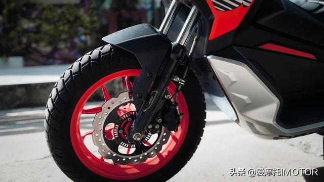 һ̨������ҵ��̤�壬��������SR GT 200����-13.jpg