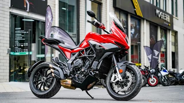 MV Agusta Turismo Veloce 800�Լݣ����׵�ʱ����-3.jpg