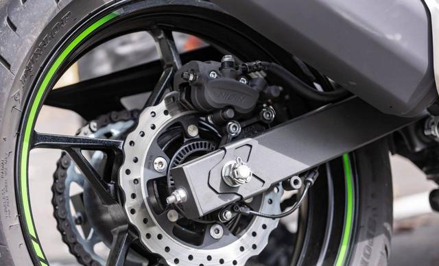Kawasaki Ninja 400���������ڷ����Ĳ���֮ѡ�����Ǵ����Լ����飡-8.jpg