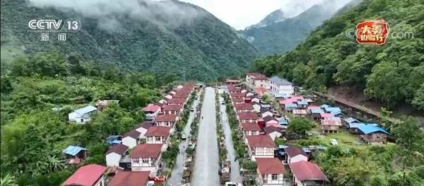 �����߽��У�ʮ���·�չ ���������е�����-10.jpg