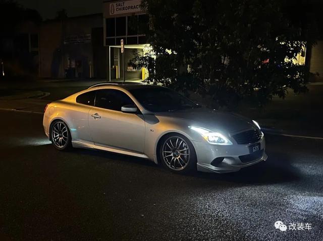 Ӣ����ϻ����ղ�Skyline 370GT��С��ȥ��ѧȴ����JDM��-20.jpg