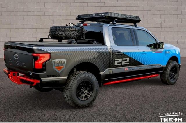 �����ޡ��Ƽ� �̵�SEMA��װչ����ЩƤ��-4.jpg