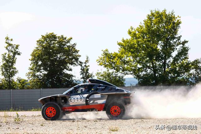 �³� | �µ���������������RS Q e-tron E2���� 10����սĦ���������-3.jpg