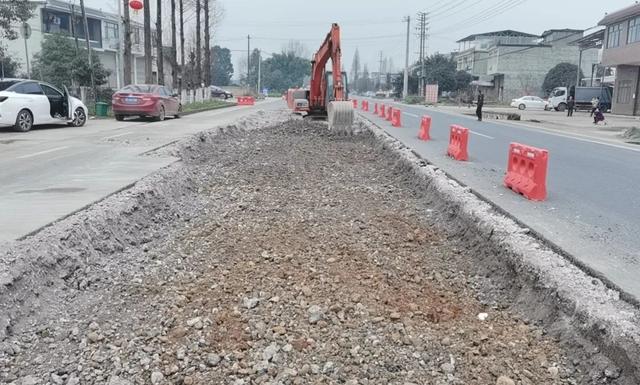 ������ʵ����Ŀ��·������ ���и����㣡��ɽ��G318�ߺ��������������޹���ȫ���깤��~-3.jpg