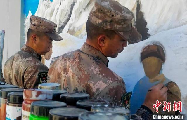 ���ذ������������Ӫ����滭�� �ֻ���������-1.jpg