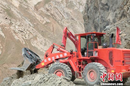 �²ع�·��ش���������� �ٱ���Ԯ��������260��̨-2.jpg