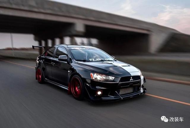 һ����ֻ��LANCER EVOLUTION�����ۣ������氮˭Ȱ��û��-4.jpg