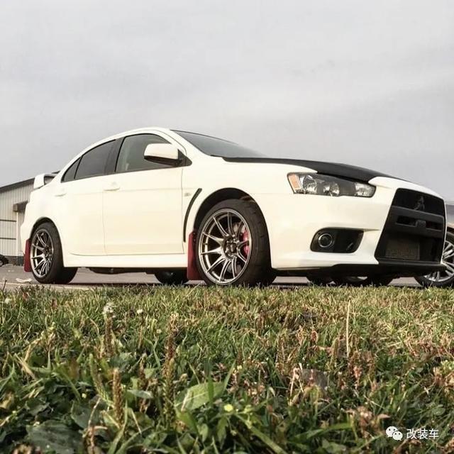 һ����ֻ��LANCER EVOLUTION�����ۣ������氮˭Ȱ��û��-27.jpg