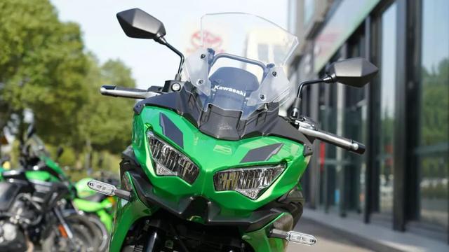 ����8��Ľ������ó��ͣ�����Versys 650�¿�ʵ�ģ����Լ۱Ȼ���˭-7.jpg