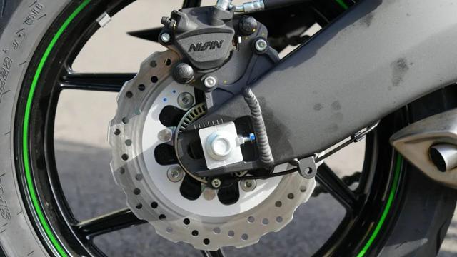 ����8��Ľ������ó��ͣ�����Versys 650�¿�ʵ�ģ����Լ۱Ȼ���˭-13.jpg