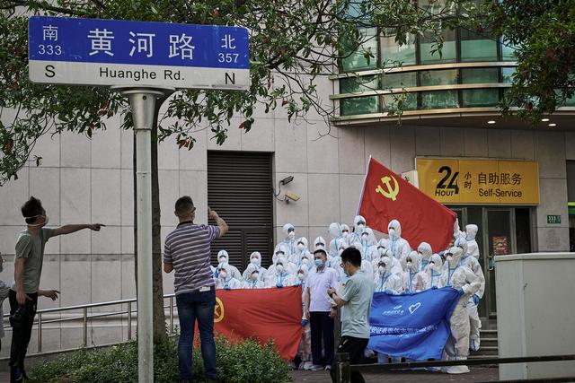 2022摄影日记｜我看见人的坚持和不得不适应环境的改变-14.jpg