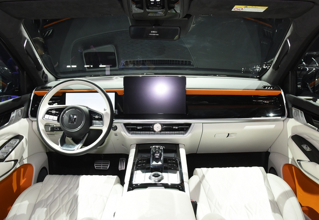 ̹��500 PHEV���Σ�4��Ӳ�ɲ��ԽҰ�������¶�����Ŀ�����-5.jpg