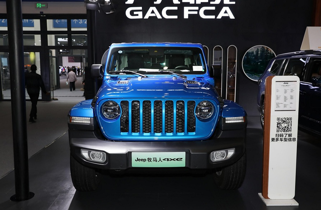 ̹��500 PHEV���Σ�4��Ӳ�ɲ��ԽҰ�������¶�����Ŀ�����-11.jpg