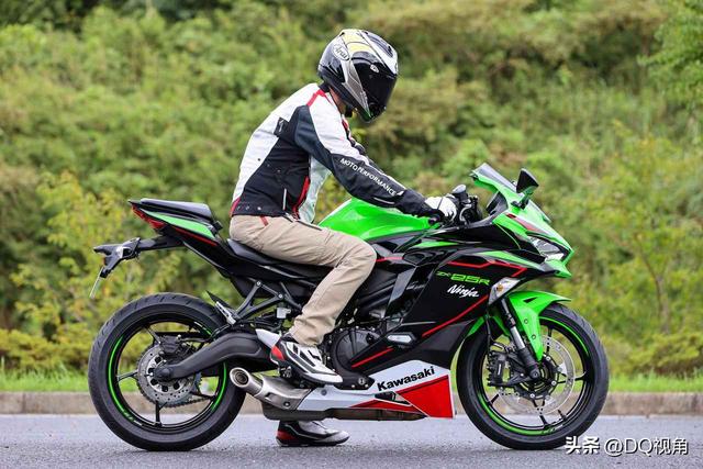 Сĸ׷ZX-4R⣬80R7-6.jpg