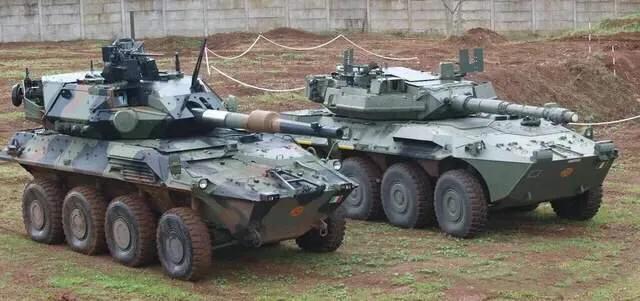 世界军用越野车系列59:AMX-10RC与ZTL-11相比，不过是辆架炮的车-12.jpg