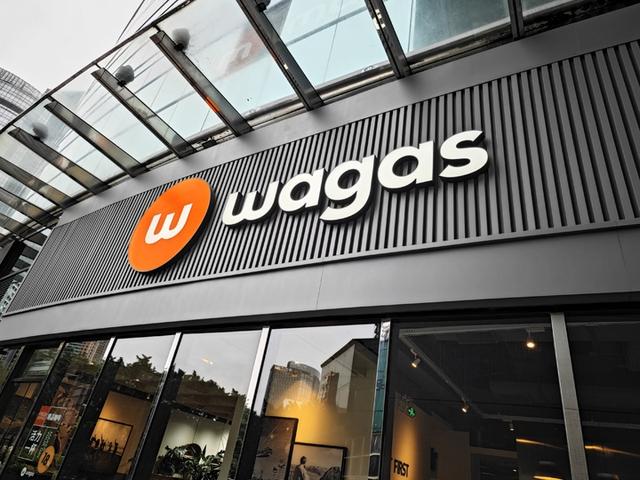 С�� 13 Pro �׷����飺һӢ���ף��մɻ����������׷� MIUI 14-14.jpg