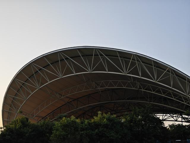 С�� 13 Pro �׷����飺һӢ���ף��մɻ����������׷� MIUI 14-16.jpg