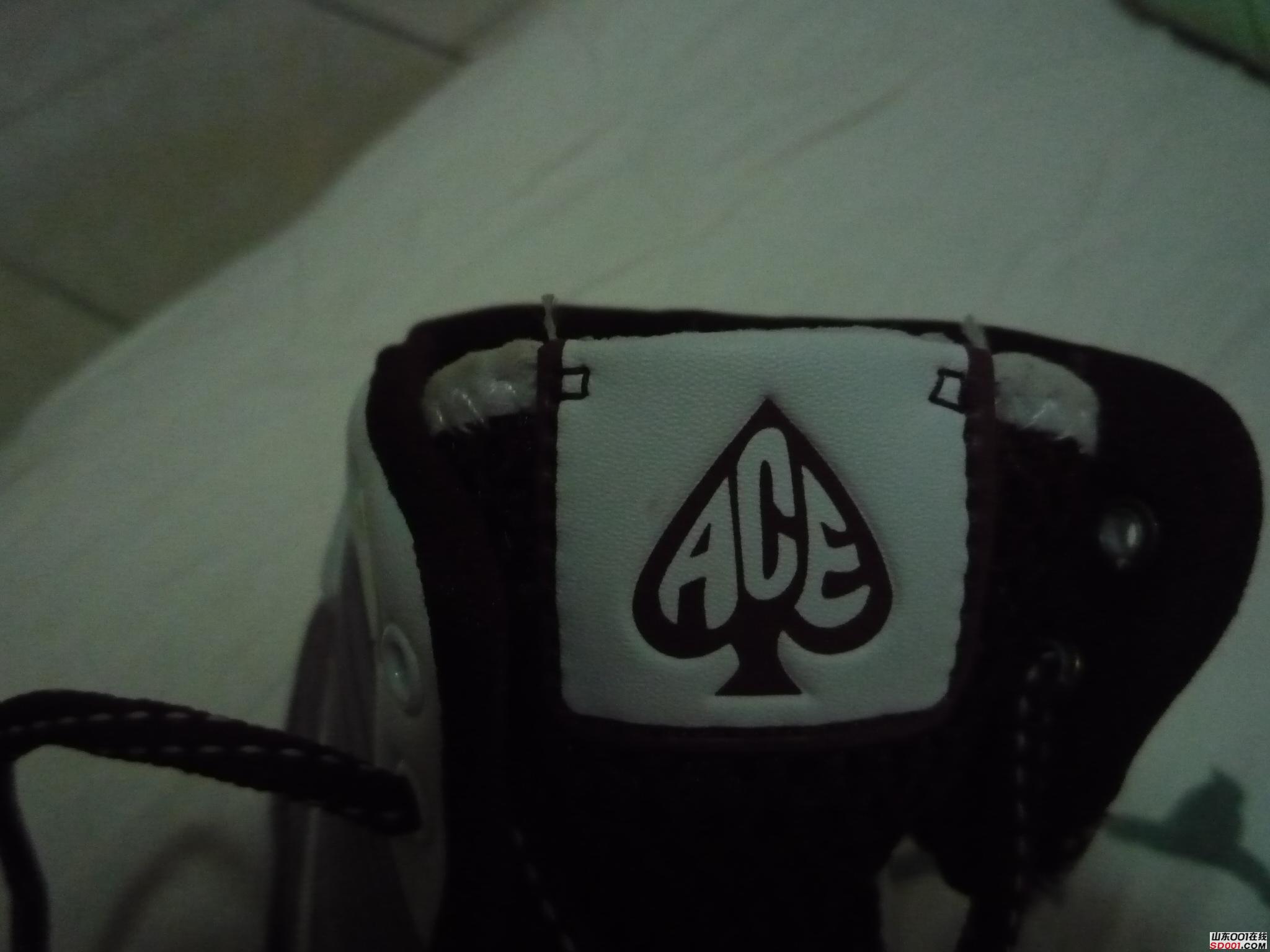 急用钱!(全新!) S级HD hyperdunk 限量科比高中