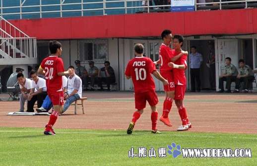 aoc持续赞助北理工足球队推动校园体育壮大发