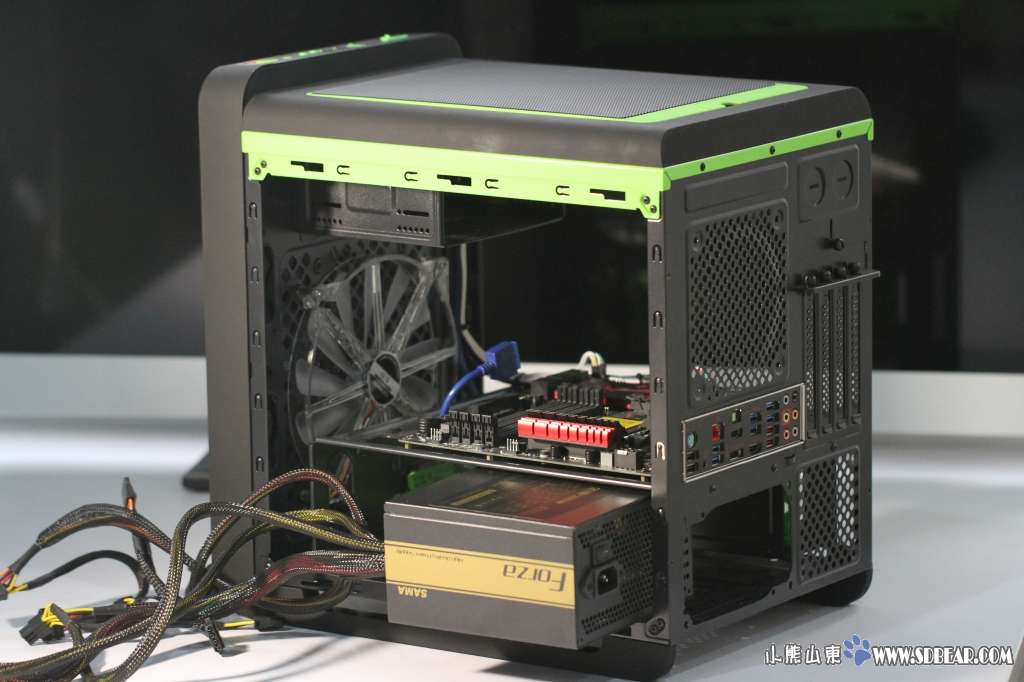 超强兼容高效散热 先马碳立方装机实战-济南-济