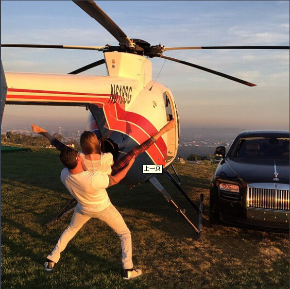 美国伊朗土豪炫富奢靡生活炫富走红