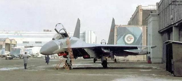 影响中国空军地位的选择:引进苏27始末-济南-济