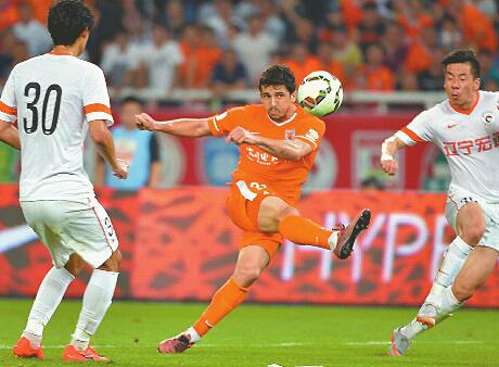 马宁执法鲁辽大战 能否再成福星 鲁能怎样拿分