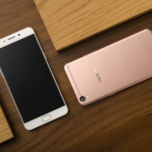 콢 OPPO R9 PlusԤԼȳ